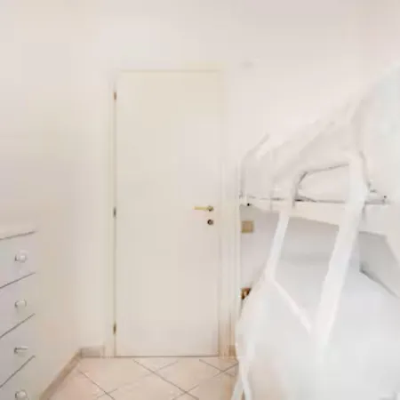 Patty Sweet Home, Centro *