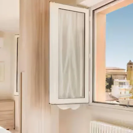 Patty Sweet Home, Centro